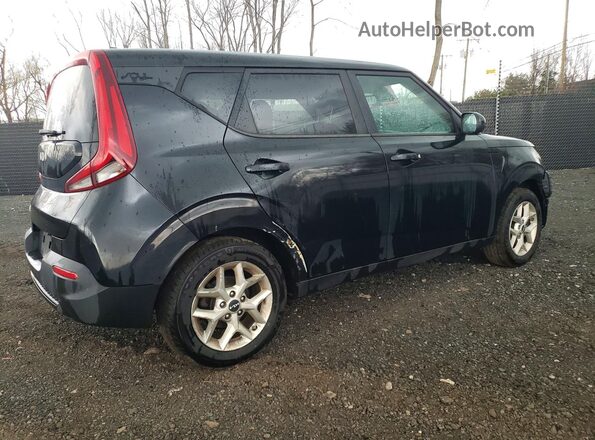 KNDJ23AU2N7158162 2022 KIA SOUL Black 