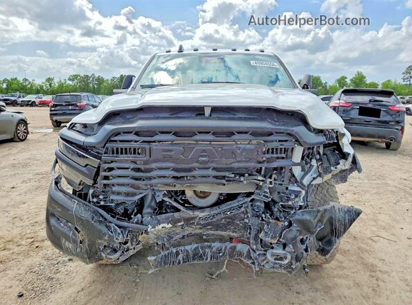 3C63R5CL1TG163690 2026 RAM 2500 Белый Вид сзади