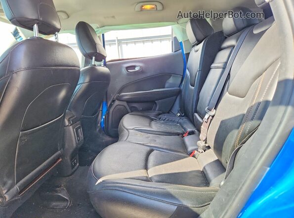3C4NJDCB6LT138902 2020 JEEP COMPASS Blue Շարժիչի բաժամունքի տեսք