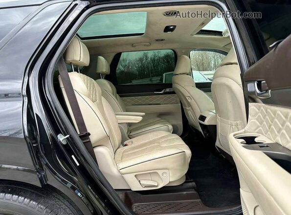 KM8R7DHE2MU209549 2021 HYUNDAI PALISADE Черный Вид салона спереди