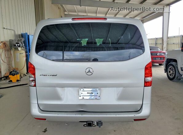 WD4PG2EE0G3096964 2016 MERCEDES-BENZ METRIS Silver Vista interior delantera