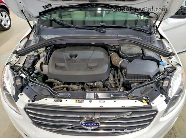YV449MRR1H2122654 2017 VOLVO XC60 White 