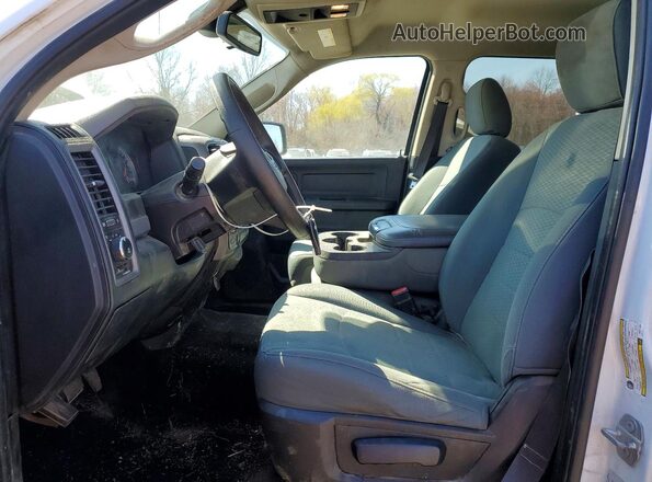 3C6RR7KT6GG271204 2016 RAM 1500 White Vista del salpicadero