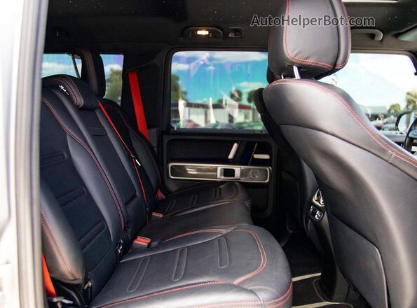 WDCYC6BJ3KX324454 2019 MERCEDES-BENZ G-CLASS Charcoal Widok wnętrza z przodu