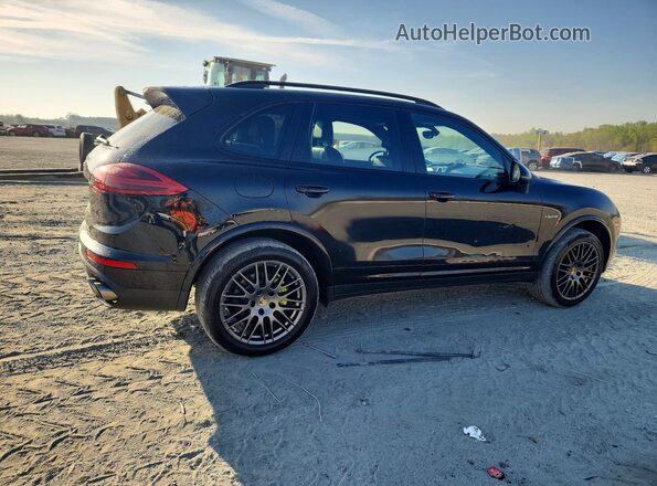 WP1AE2A29JLA72783 2018 PORSCHE CAYENNE Черный Передняя правая четверть