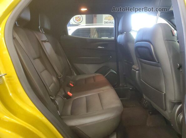 KL79MUSLXPB099674 2023 CHEVROLET TRAILBLAZER Желтый Вид задней части салона