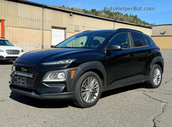 KM8K2CAA0JU131639 2018 HYUNDAI KONA Black 