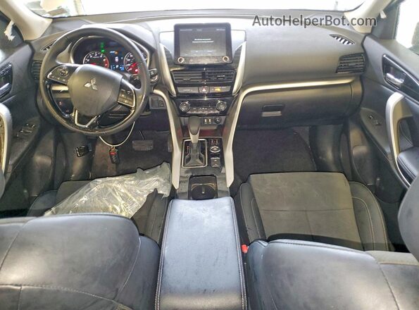 JA4ATWAAXTZ004038 2026 MITSUBISHI ECLIPSE Silver Widok zestawu wskaźników