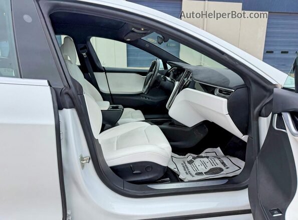 5YJSA1E25HF199047 2017 TESLA MODEL S White უკანა ხედი