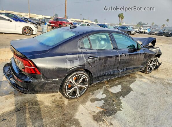 7JRL12FC1SG368867 2025 VOLVO S60 Black 