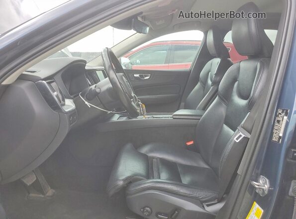 LYV102RK6KB232600 2019 VOLVO XC60 Blue 