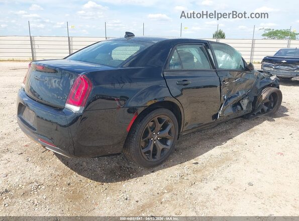 2C3CCAAG3PH684154 2023 CHRYSLER 300 Черный Задняя правая четверть
