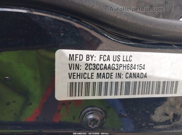 2C3CCAAG3PH684154 2023 CHRYSLER 300 Черный Вид подкапотного пространства