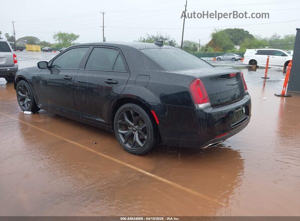 2C3CCAAG4NH241346 2022 CHRYSLER 300 Black Rear left