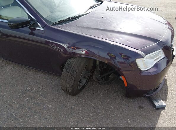2C3CCAAG6LH189554 2020 CHRYSLER 300 Burgundy Front view