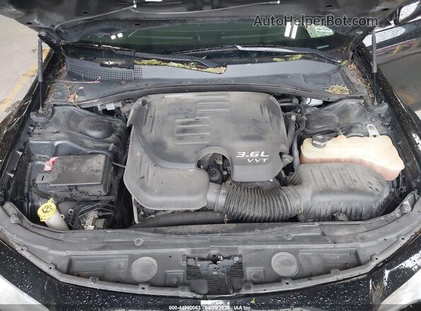 2C3CCAAG9JH299530 2018 CHRYSLER 300 Black 