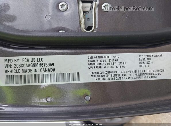 2C3CCAAG9MH675969 2021 CHRYSLER 300 Gray Widok komory silnika