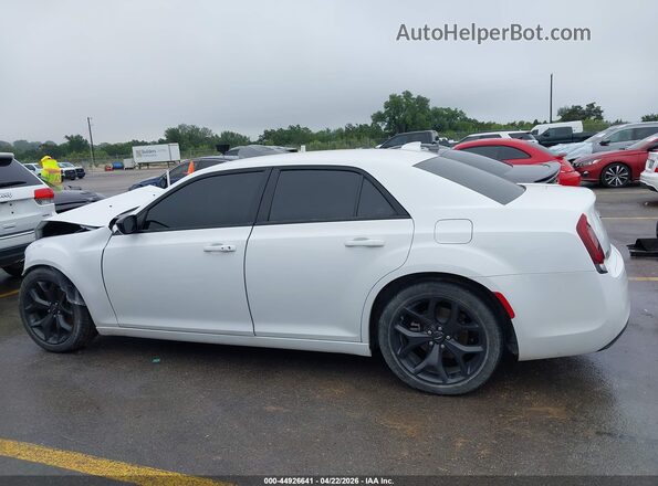 2C3CCAAGXPH676746 2023 CHRYSLER 300 White 