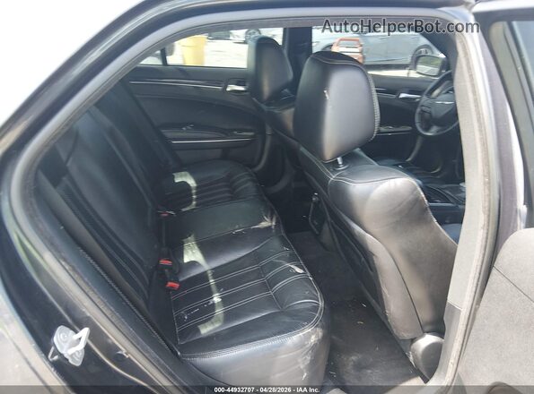 2C3CCABG0JH261957 2018 CHRYSLER 300 Black Vista de la etiqueta del VIN