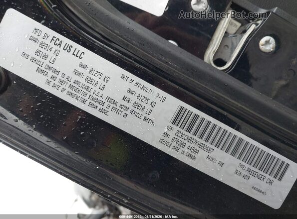 2C3CCABG7KH682687 2019 CHRYSLER 300 Black ძრავის განყოფილების ხედი