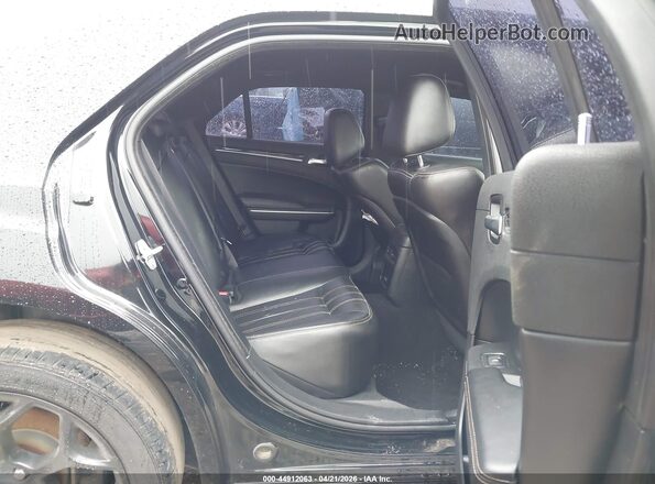 2C3CCABG7KH682687 2019 CHRYSLER 300 Black VIN კოდის სტიკერის ხედი