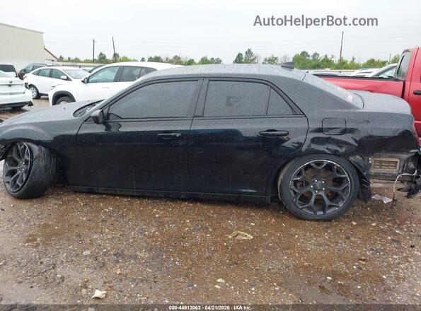 2C3CCABG7KH682687 2019 CHRYSLER 300 Black 