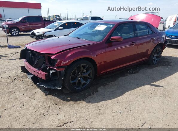2C3CCABG7PH562122 2023 CHRYSLER 300 Maroon 