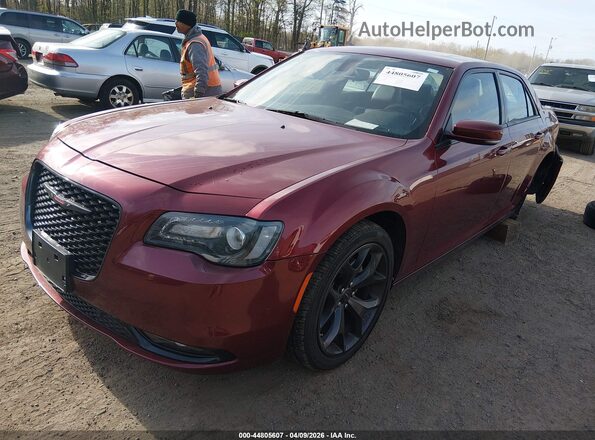 2C3CCABG7PH580880 2023 CHRYSLER 300 Red 