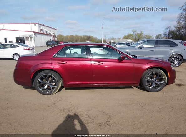 2C3CCABG7PH580880 2023 CHRYSLER 300 Red 