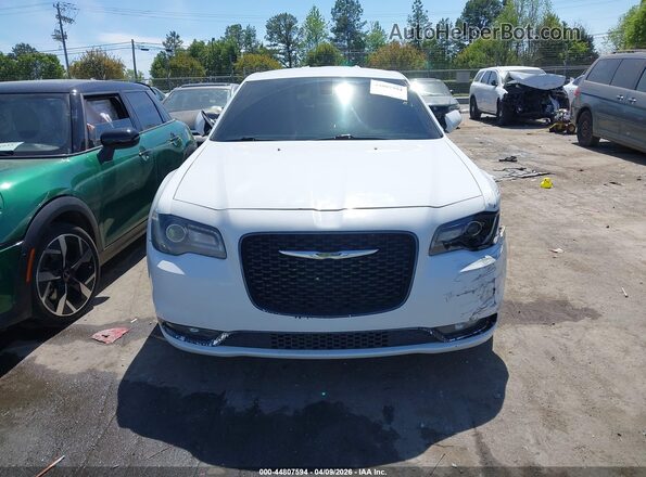 2C3CCABG8KH516405 2019 CHRYSLER 300 White 