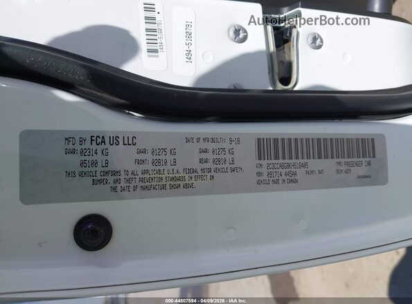 2C3CCABG8KH516405 2019 CHRYSLER 300 White 