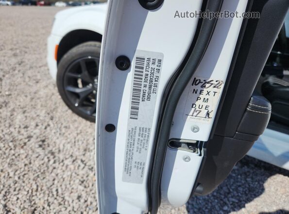2C3CCABG9NH154363 2022 CHRYSLER 300 Белый Вид наклейки с VIN-кодом