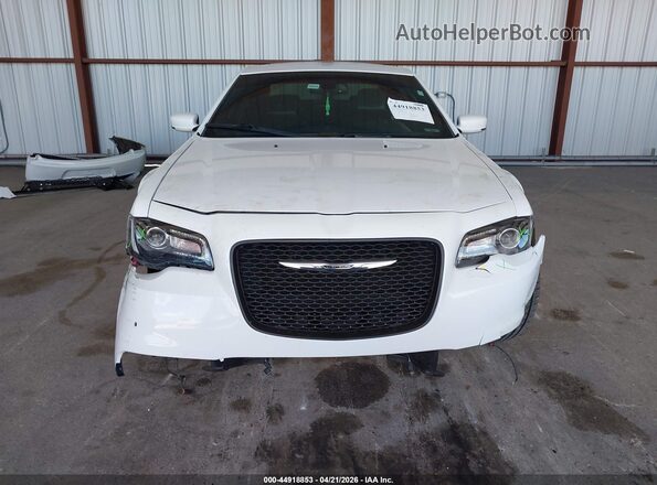 2C3CCAGG4GH136364 2016 CHRYSLER 300 White Vista interior trasera