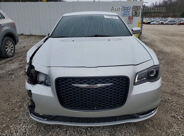 2C3CCAGG5LH148310 2020 CHRYSLER 300 Silver Front view