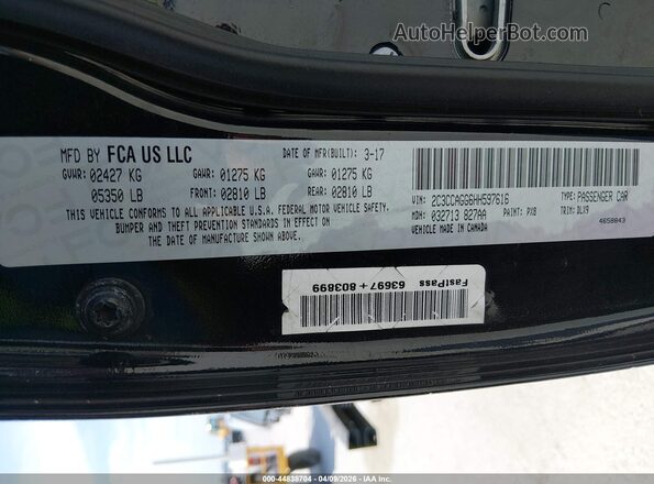 2C3CCAGG6HH597616 2017 CHRYSLER 300 Черный Вид подкапотного пространства