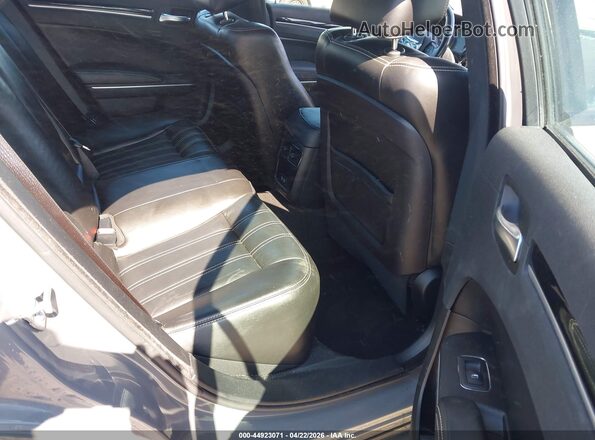 2C3CCAGG7KH689924 2019 CHRYSLER 300 Gray Widok naklejki z numerem VIN