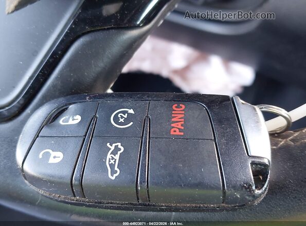 2C3CCAGG7KH689924 2019 CHRYSLER 300 Gray Widok deski rozdzielczej