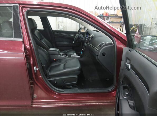 2C3CCARG0HH553446 2017 CHRYSLER 300 Red Սալոնի դիմացի տեսք