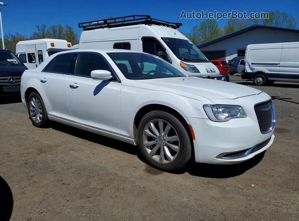 2C3CCARG9HH637409 2017 CHRYSLER 300 White Передня права чверть