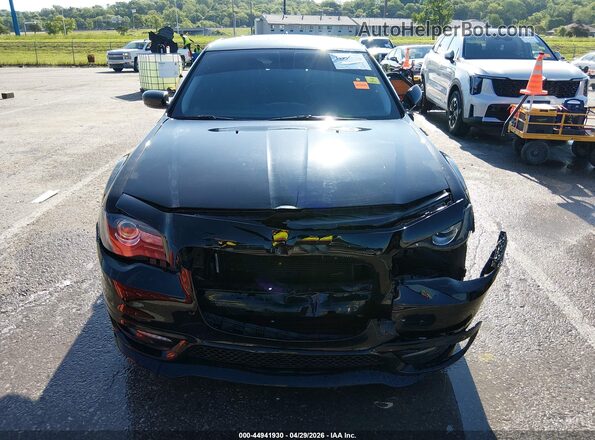 2C3CCASG9PH662058 2023 CHRYSLER 300 Black Սարքավորումների վահանակի տեսք