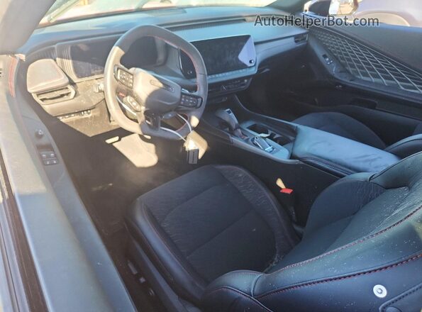 2C3CDBCKXSR543962 2025 DODGE CHARGER Красный Вид панели приборов