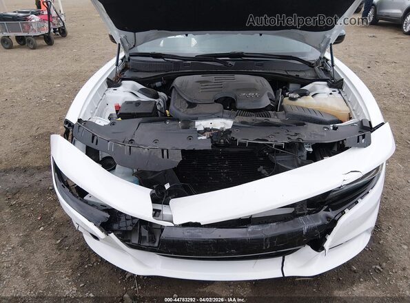 2C3CDXBG1NH190239 2022 DODGE CHARGER Белый Вид сзади