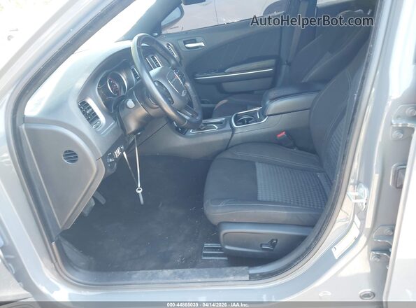 2C3CDXBG2PH636045 2023 DODGE CHARGER Серый Вид салона спереди