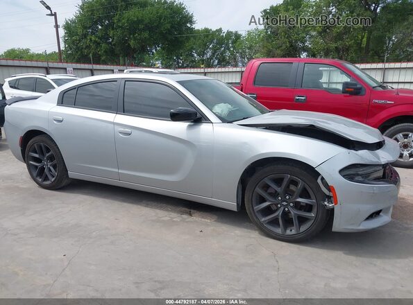 2C3CDXBGXKH683753 2019 DODGE CHARGER Gray Vista interior trasera