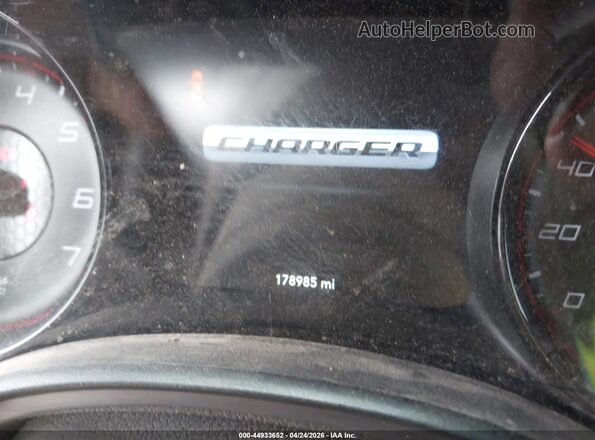 2C3CDXCT3HH595969 2017 DODGE CHARGER White Vista de los asientos traseros