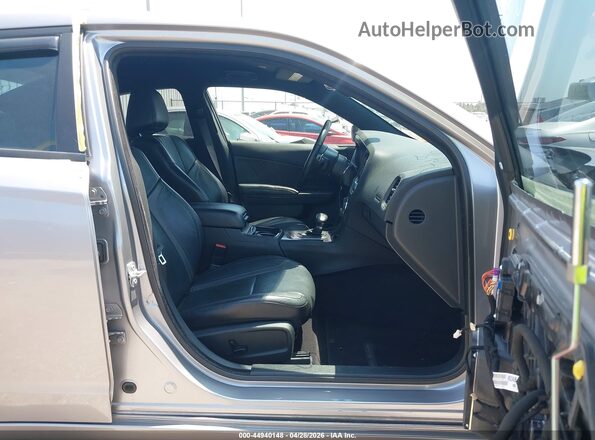 2C3CDXCT4HH557103 2017 DODGE CHARGER Gray Widok wnętrza z przodu