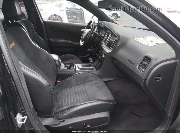 2C3CDXCT7HH583890 2017 DODGE CHARGER Black Вид салону спереду