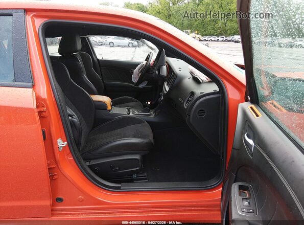 2C3CDXGJ0PH608149 2023 DODGE CHARGER Orange Vista interior delantera