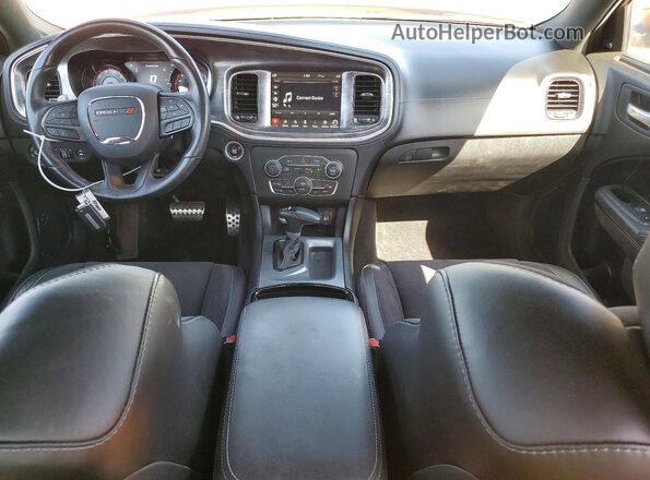 2C3CDXGJ8MH618908 2021 DODGE CHARGER Orange Widok deski rozdzielczej