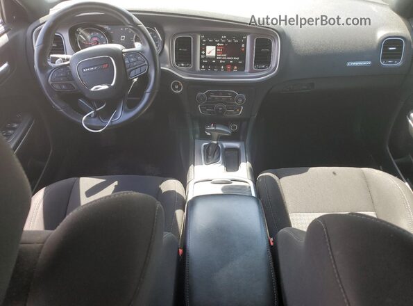 2C3CDXHG6NH232282 2022 DODGE CHARGER Бордовый Вид панели приборов